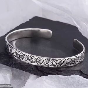 New .925 Stamped Waves Bracelet